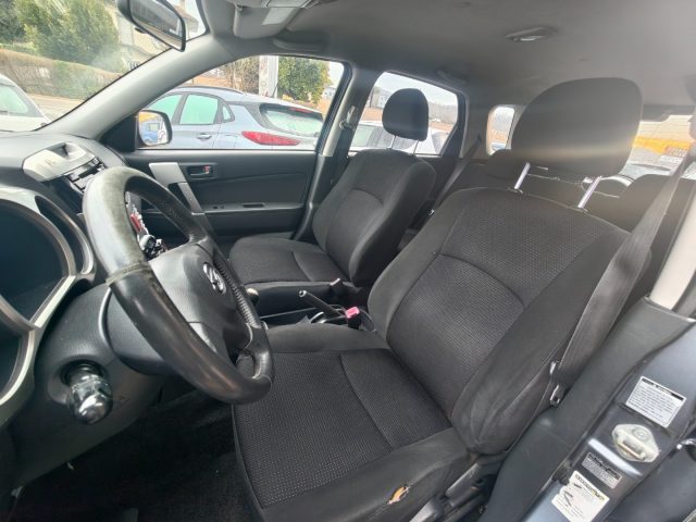 DAIHATSU Terios usata, con Autoradio