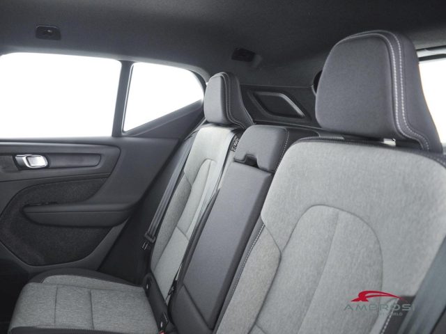 VOLVO XC40 usata 9
