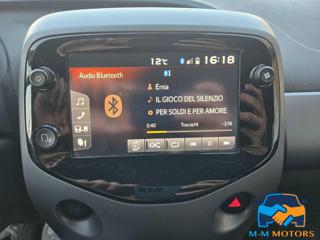 TOYOTA Aygo usata, con Airbag testa