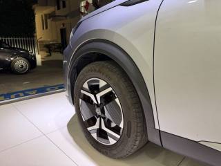 PEUGEOT 2008 usata, con Fari LED