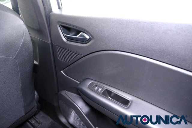 RENAULT Captur usata, con Apple CarPlay