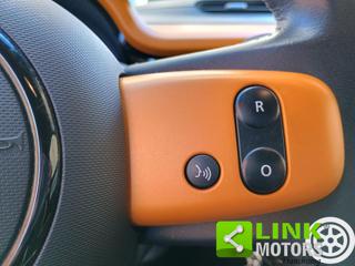 RENAULT Twingo Electric usata, con Specchietti laterali elettrici