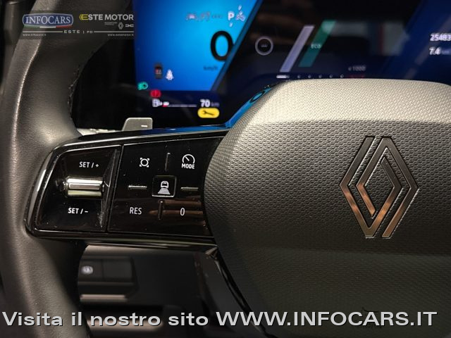RENAULT Austral usata, con Touch screen