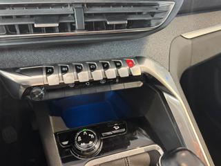 PEUGEOT 3008 usata, con Bluetooth