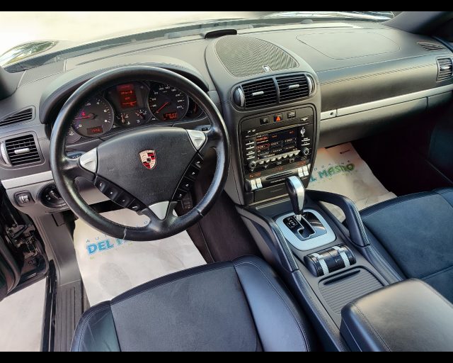 PORSCHE Cayenne usata, con Interni in pelle