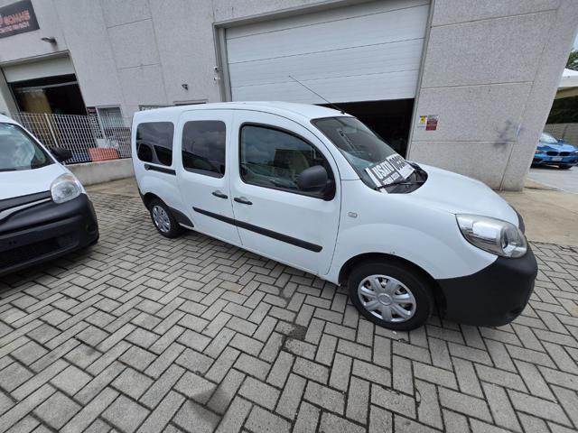 RENAULT Kangoo usata 33