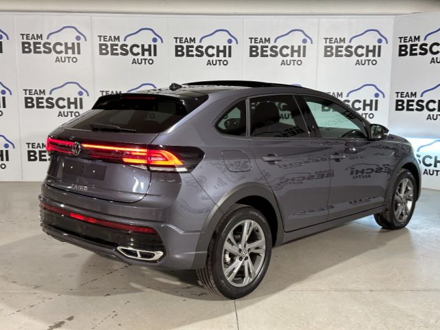 VOLKSWAGEN Taigo usata, con Autoradio