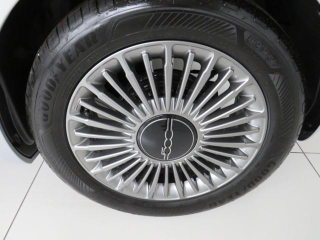 FIAT 500e usata, con Park Distance Control