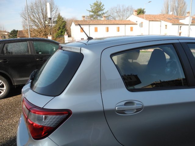 TOYOTA Yaris usata 66