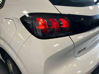PEUGEOT 208 usata 7