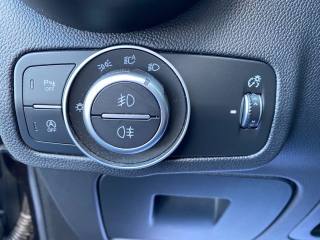 ALFA ROMEO Stelvio usata, con Sedili sportivi