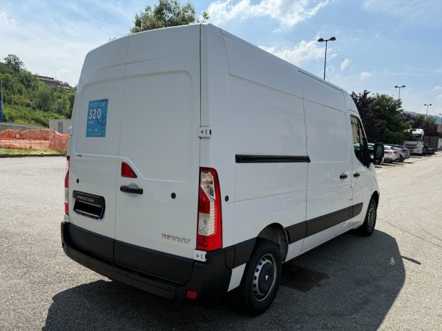 RENAULT Master usata, con Controllo trazione