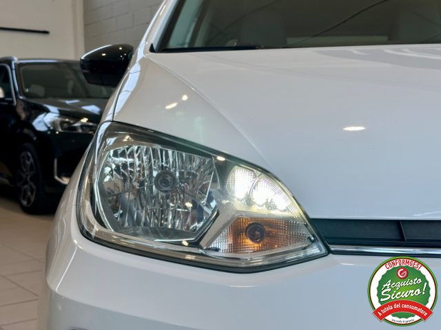VOLKSWAGEN up! usata, con Alzacristalli elettrici