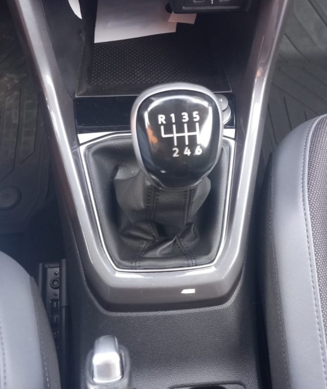 VOLKSWAGEN T-Cross usata, con ESP