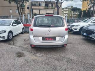 RENAULT Scenic usata, con Airbag laterali