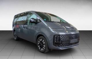 HYUNDAI Staria usata, con Airbag laterali
