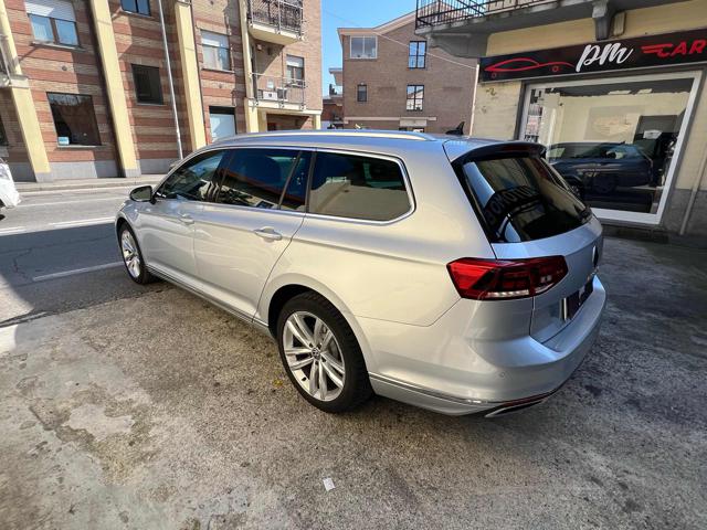 VOLKSWAGEN Passat Variant usata, con Climatizzatore