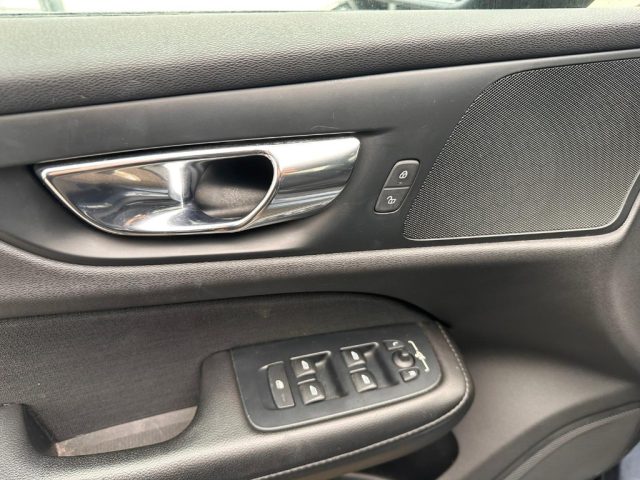 VOLVO V60 usata, con Autoradio