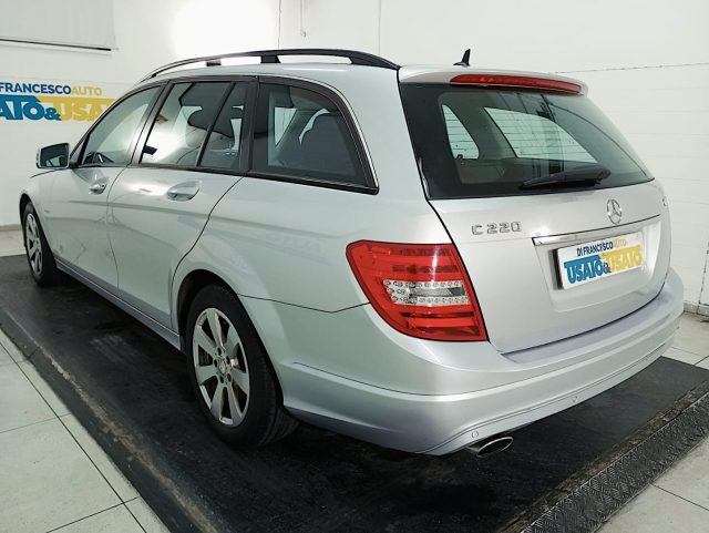 MERCEDES-BENZ 220 usata, con Airbag laterali