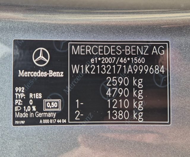 MERCEDES-BENZ E 220 usata, con Touch screen