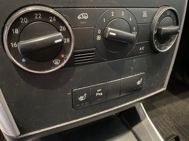 MERCEDES-BENZ B 180 usata, con Climatizzatore
