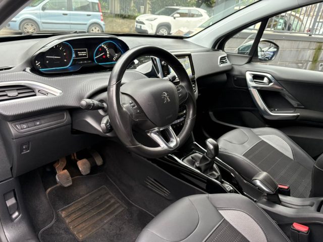 PEUGEOT 2008 usata, con Autoradio