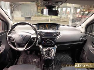 LANCIA Ypsilon usata, con Sedile posteriore sdoppiato