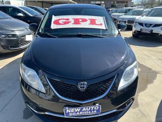 LANCIA Ypsilon usata, con Airbag
