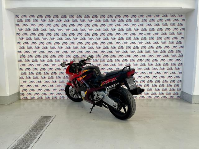 HONDA CBR 600 F usata 3