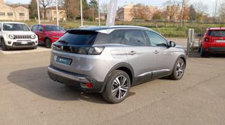 PEUGEOT 3008 usata, con Park Distance Control
