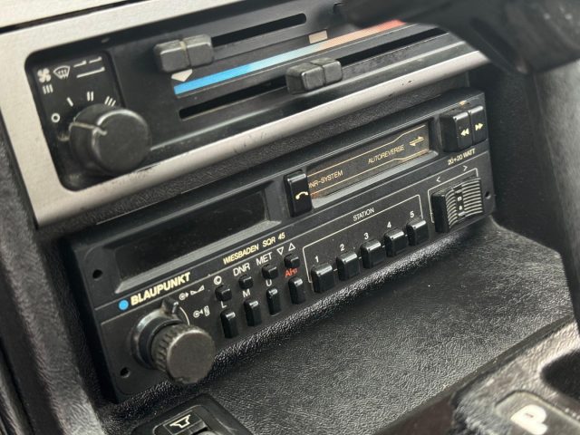 PORSCHE 944 usata 14