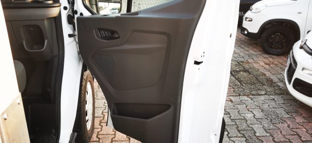 FORD Transit usata, con Servosterzo