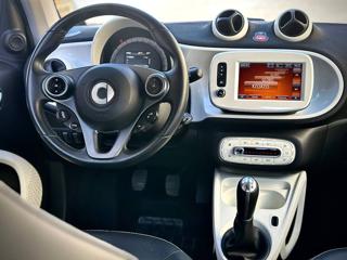 SMART ForTwo usata, con USB
