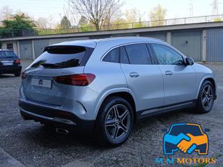 MERCEDES-BENZ GLA 250 usata, con Autoradio