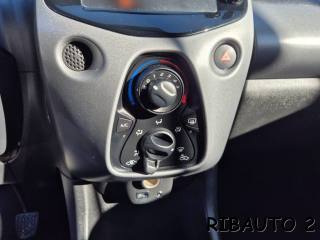 TOYOTA Aygo usata, con USB