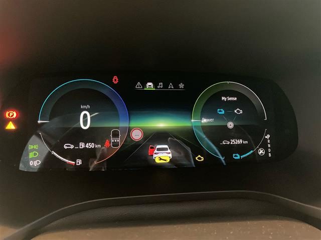 RENAULT Arkana usata, con Bracciolo