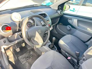 PEUGEOT 107 usata, con Climatizzatore