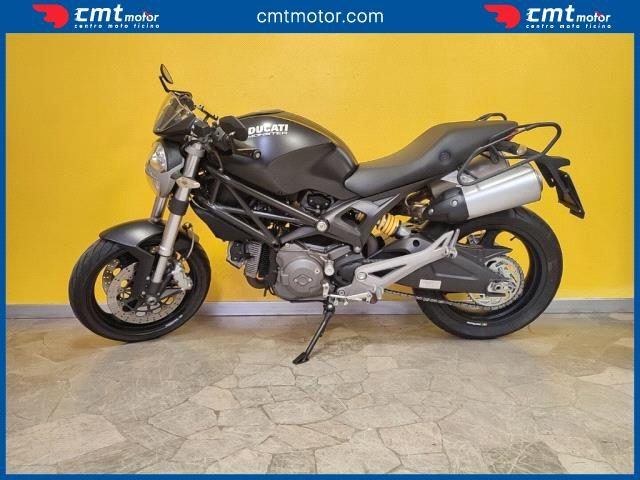 DUCATI Monster 696 usata 0