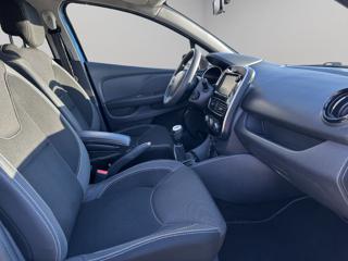 RENAULT Clio usata, con Park Distance Control