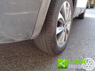 NISSAN Qashqai usata, con Fari bi-xeno