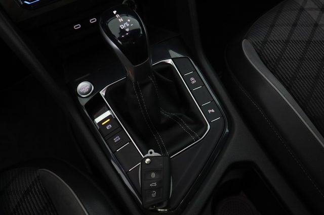 VOLKSWAGEN Tiguan usata 12