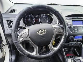 HYUNDAI iX35 usata 11