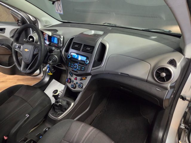 CHEVROLET Aveo usata 14