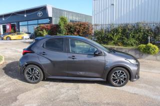 TOYOTA Yaris usata, con Controllo elettronico della corsia
