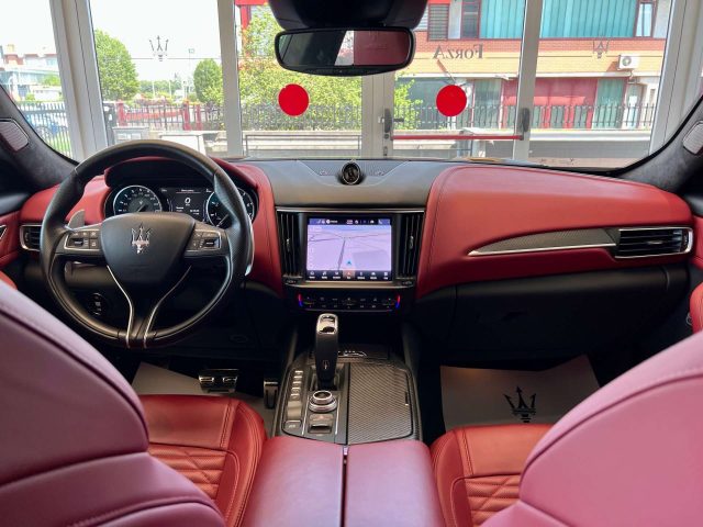 MASERATI Levante usata, con Sedili riscaldati