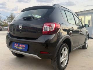 DACIA Sandero usata, con Controllo trazione