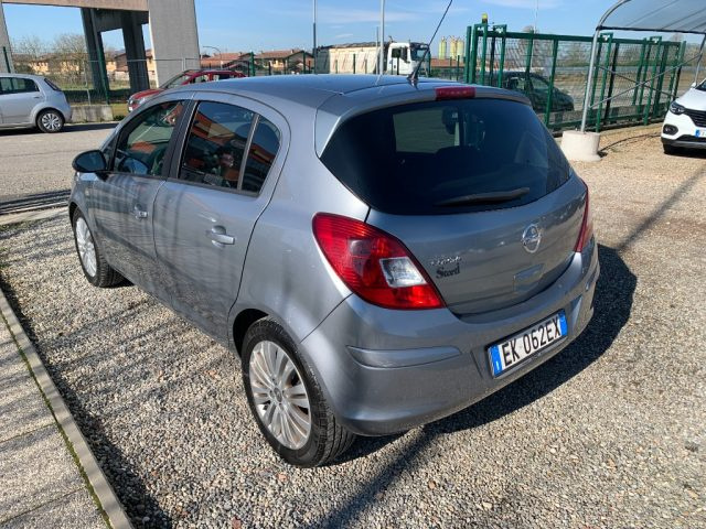 OPEL Corsa usata, con Boardcomputer
