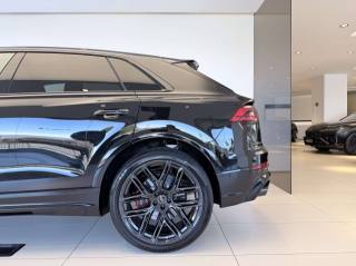 AUDI RS Q8 usata, con Interni in pelle