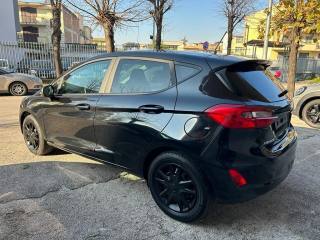 FORD Fiesta usata, con Autoradio