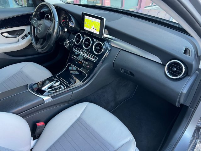 MERCEDES-BENZ C 200 usata, con Autoradio